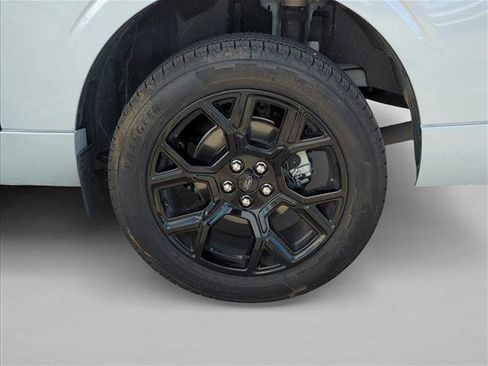 New 2026 Ford Maverick Lobo AWD/4WD image 10