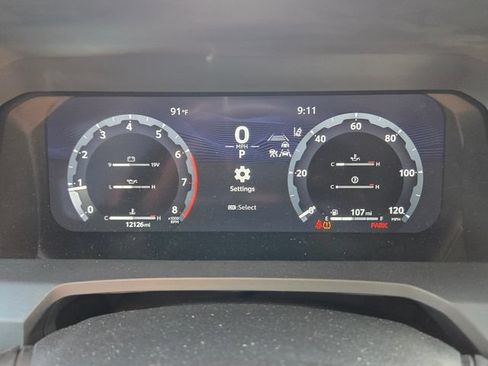 Used 2024 Toyota Tacoma TRD Sport AWD/4WD image 29