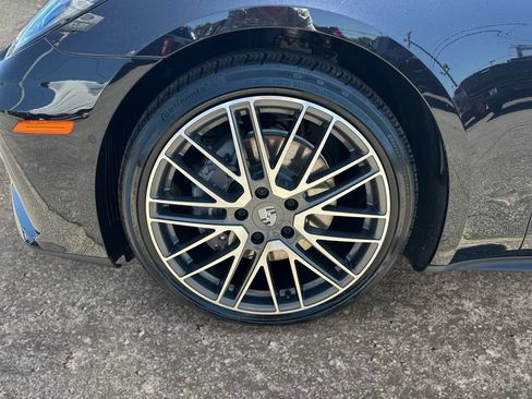 Used 2024 Porsche Panamera 4 AWD/4WD image 9