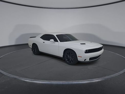 Used 2022 Dodge Challenger SXT w/ Blacktop Package RWD image 4