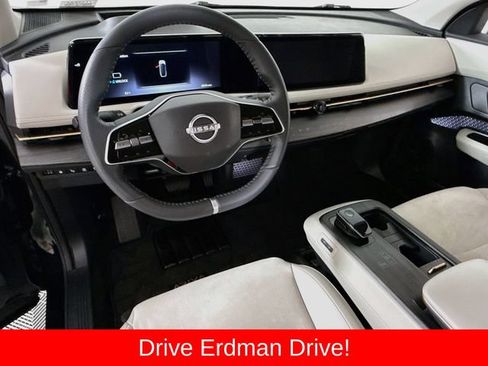 Used 2023 Nissan Ariya FWD image 7