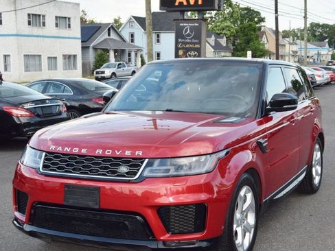 Used 2019 Land Rover Range Rover Sport HSE AWD/4WD image 4