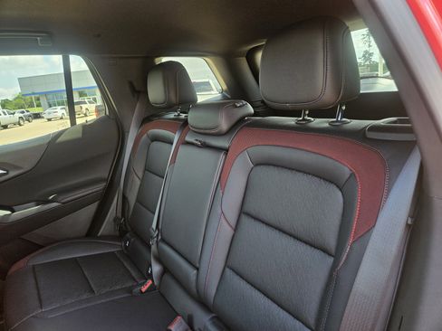 New 2026 Chevrolet Equinox RS w/ Safety and Technology Package FWD image 28