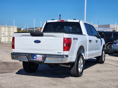 Used 2023 Ford F150 XLT image 3