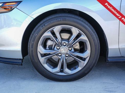 Used 2023 Honda Accord EX image 11
