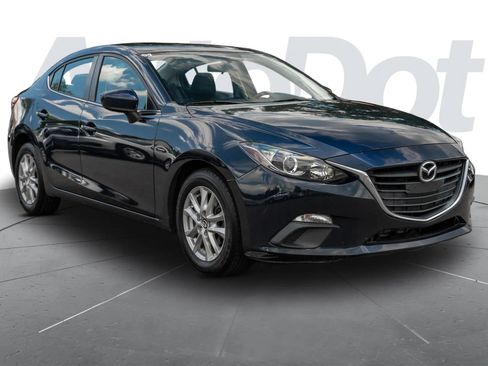 Used 2014 MAZDA MAZDA3 i Touring w/ Moonroof Package 1 FWD image 4