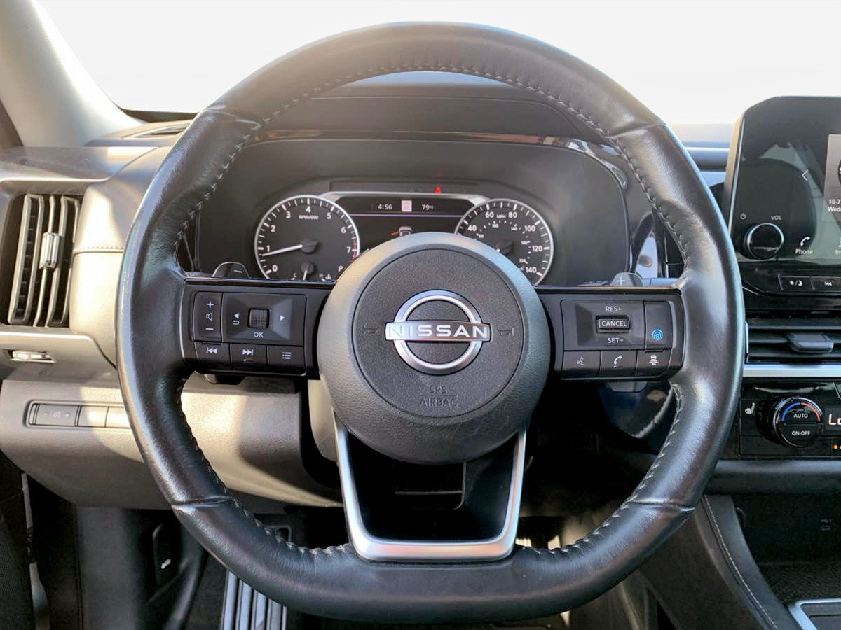 Used 2022 Nissan Pathfinder SL w/ Lighting Package (N92) AWD/4WD image 24