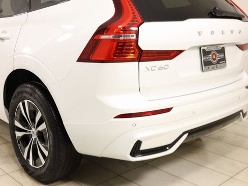 Used 2024 Volvo XC60 T8 Core image 45