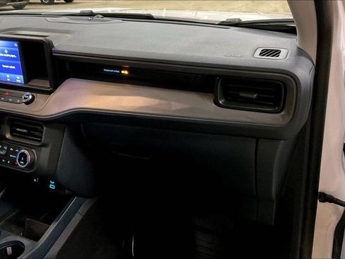 Certified 2024 Ford Maverick Lariat w/ Black Appearance Package AWD/4WD image 15