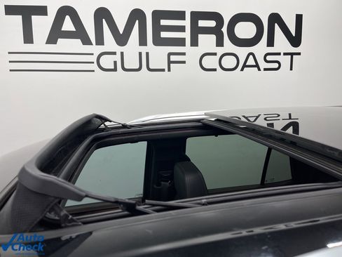 Certified 2022 GMC Yukon Denali image 17