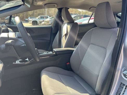 New 2026 Toyota Prius LE image 3