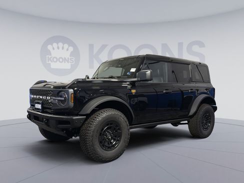 New 2026 Ford Bronco Badlands AWD/4WD image 1