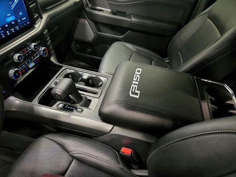 Used 2025 Ford F150 Lariat AWD/4WD image 22