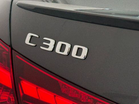 Used 2023 Mercedes-Benz C 300 Sedan image 20