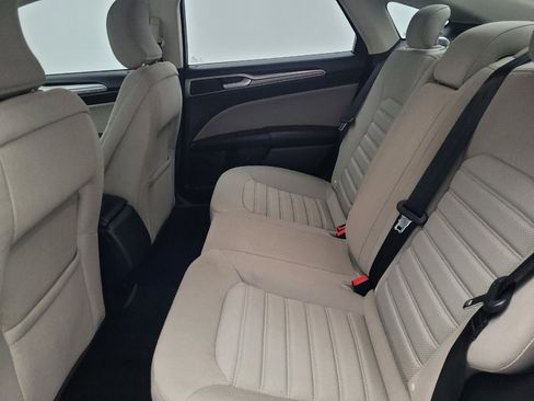 Used 2018 Ford Fusion S image 18