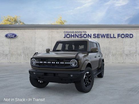 New 2025 Ford Bronco Outer Banks image 2