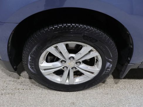 Used 2012 Chevrolet Equinox LT w/ Driver Convenience Package image 10