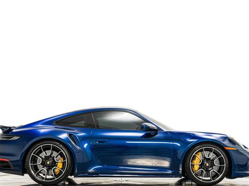 Used 2022 Porsche 911 Turbo S image 2