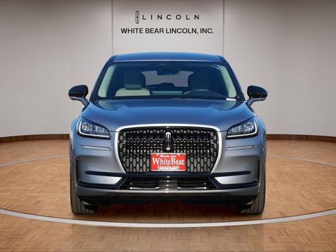 Used 2024 Lincoln Corsair AWD w/ Equipment Group 101A image 2