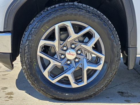New 2026 GMC Sierra 1500 SLT AWD/4WD image 7