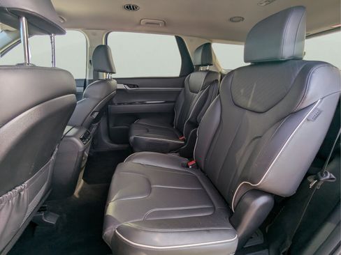 Used 2024 Hyundai Palisade SEL FWD image 13