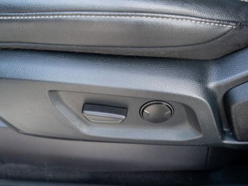 Used 2021 Ford Ranger Lariat w/ Tremor Off-Road Package image 17