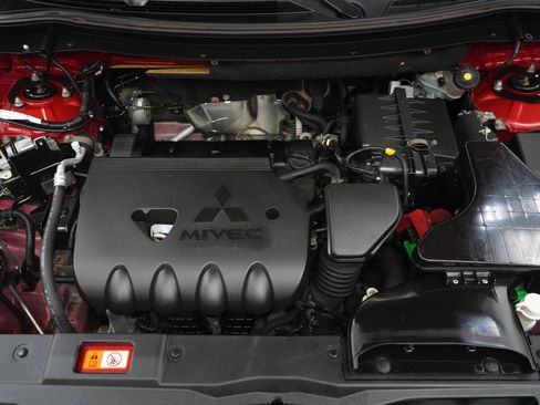 Used 2017 Mitsubishi Outlander ES FWD image 30