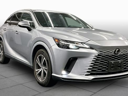 Used 2024 Lexus RX 350 FWD w/ Technology Package image 3