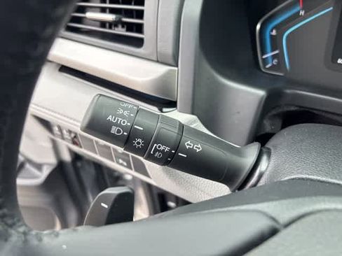 Used 2023 Honda Odyssey Touring image 17