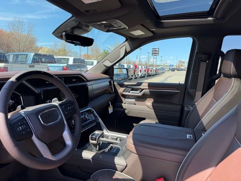 New 2026 GMC Sierra 1500 Denali AWD/4WD image 18