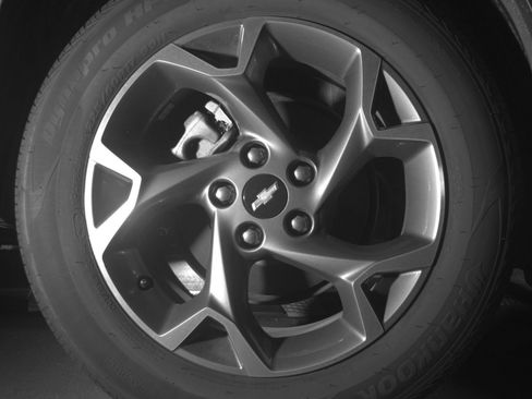 Used 2025 Chevrolet Trax LT w/ LT Convenience Package FWD image 18