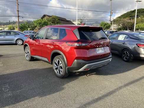 Certified 2023 Nissan Rogue SV image 4