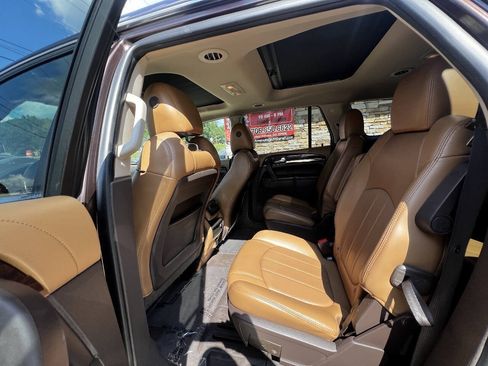Used 2015 Buick Enclave Leather FWD image 15