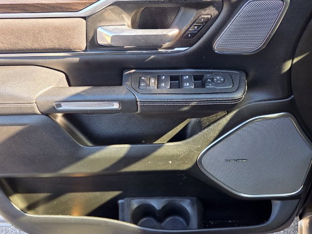 Used 2025 RAM 1500 Laramie w/ Night Edition AWD/4WD image 5