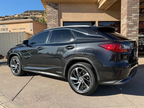 Used 2018 Lexus RX 450h AWD w/ Luxury Package image 31