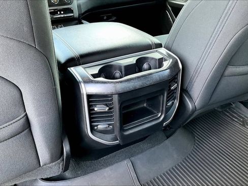 Used 2020 RAM 1500 Big Horn AWD/4WD image 13