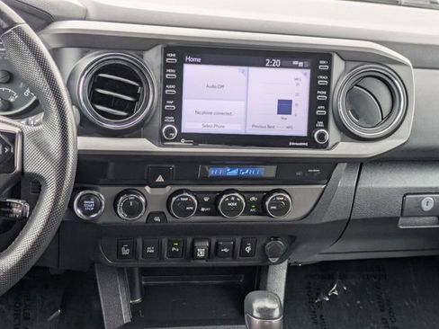 Used 2023 Toyota Tacoma TRD Off-Road image 15