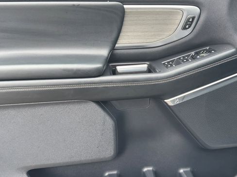 Certified 2025 Ford Expedition Max Platinum AWD/4WD image 12