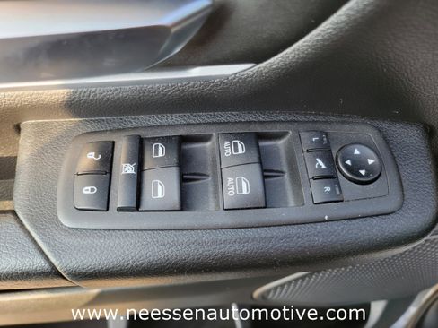 Used 2022 RAM 1500 Lone Star image 18