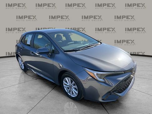 Used 2025 Toyota Corolla SE image 7