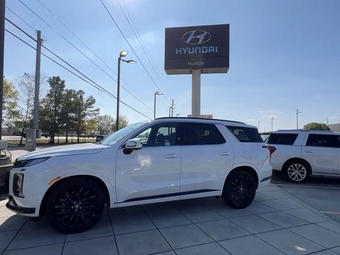 Used 2025 Hyundai Palisade Calligraphy image 7