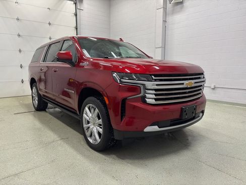 Used 2021 Chevrolet Suburban High Country image 2
