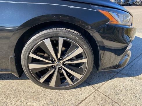 Used 2022 Nissan Altima 2.5 SR image 24