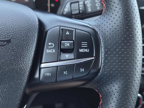 Used 2025 Ford Escape ST-Line Select AWD/4WD image 22