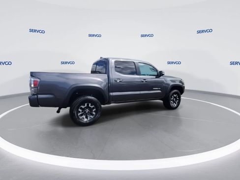 Used 2020 Toyota Tacoma TRD Off-Road AWD/4WD image 8