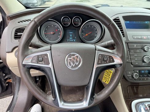 Used 2011 Buick Regal CXL FWD image 12