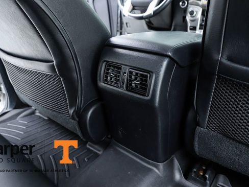 Used 2011 Toyota 4Runner Limited image 38