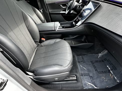 Certified 2023 Mercedes-Benz EQE 350+ SUV image 15