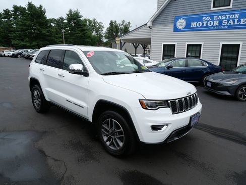Used 2020 Jeep Grand Cherokee Limited w/ Premium Lighting Group AWD/4WD image 2