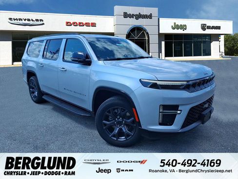 New 2026 Jeep Grand Wagoneer L Limited w/ 8-Passenger Seating Package AWD/4WD image 1